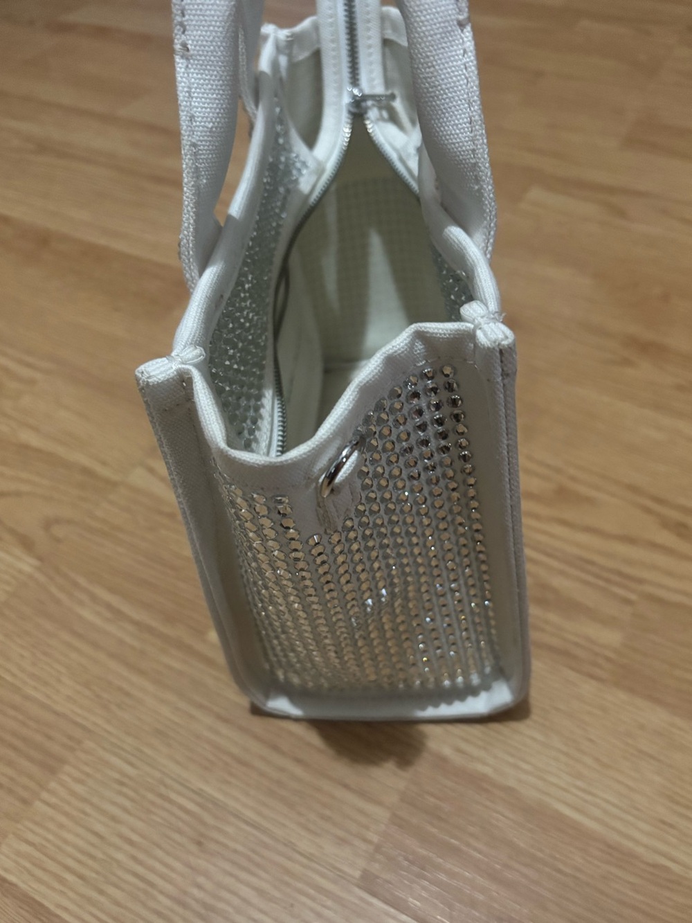 Marc Jacobs White Crystal-Embellished Tote - Picture 8 of 10